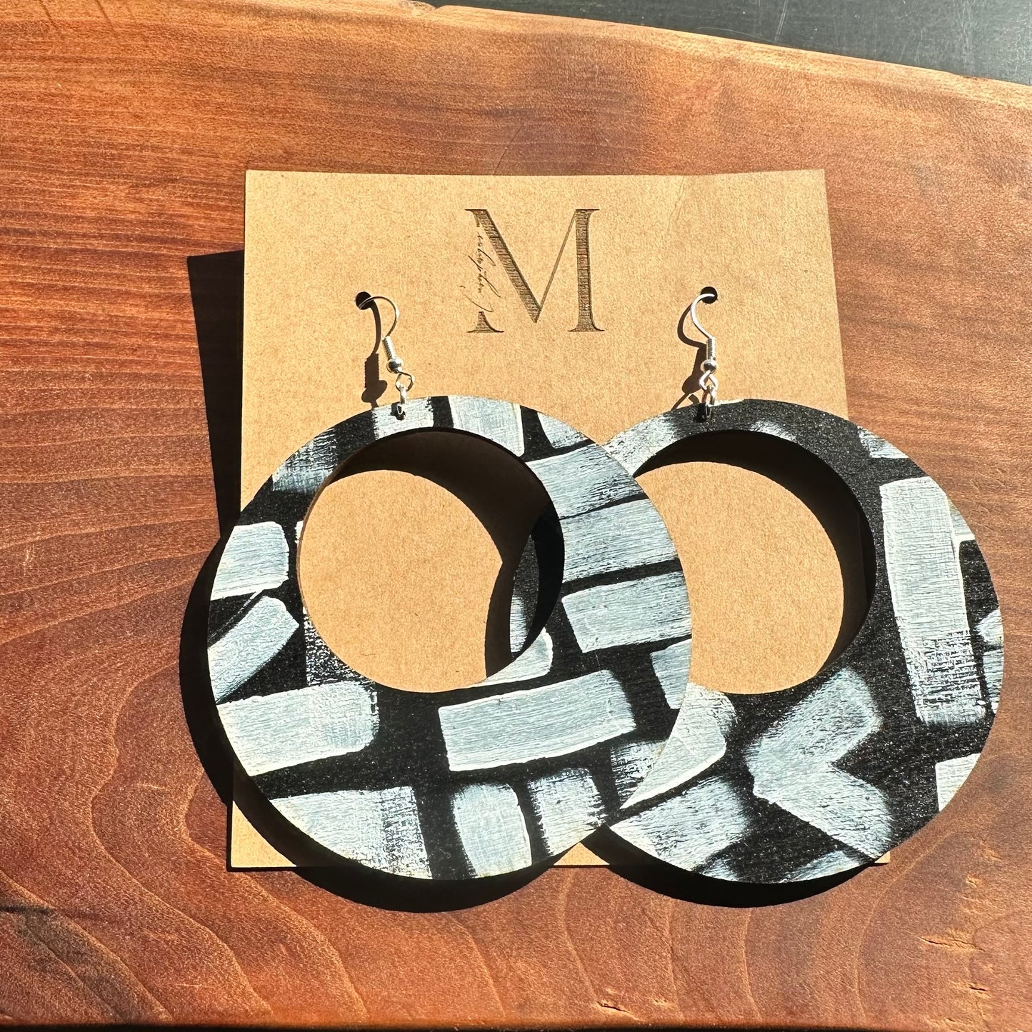 Black & White ‘Hoop’ Earrings