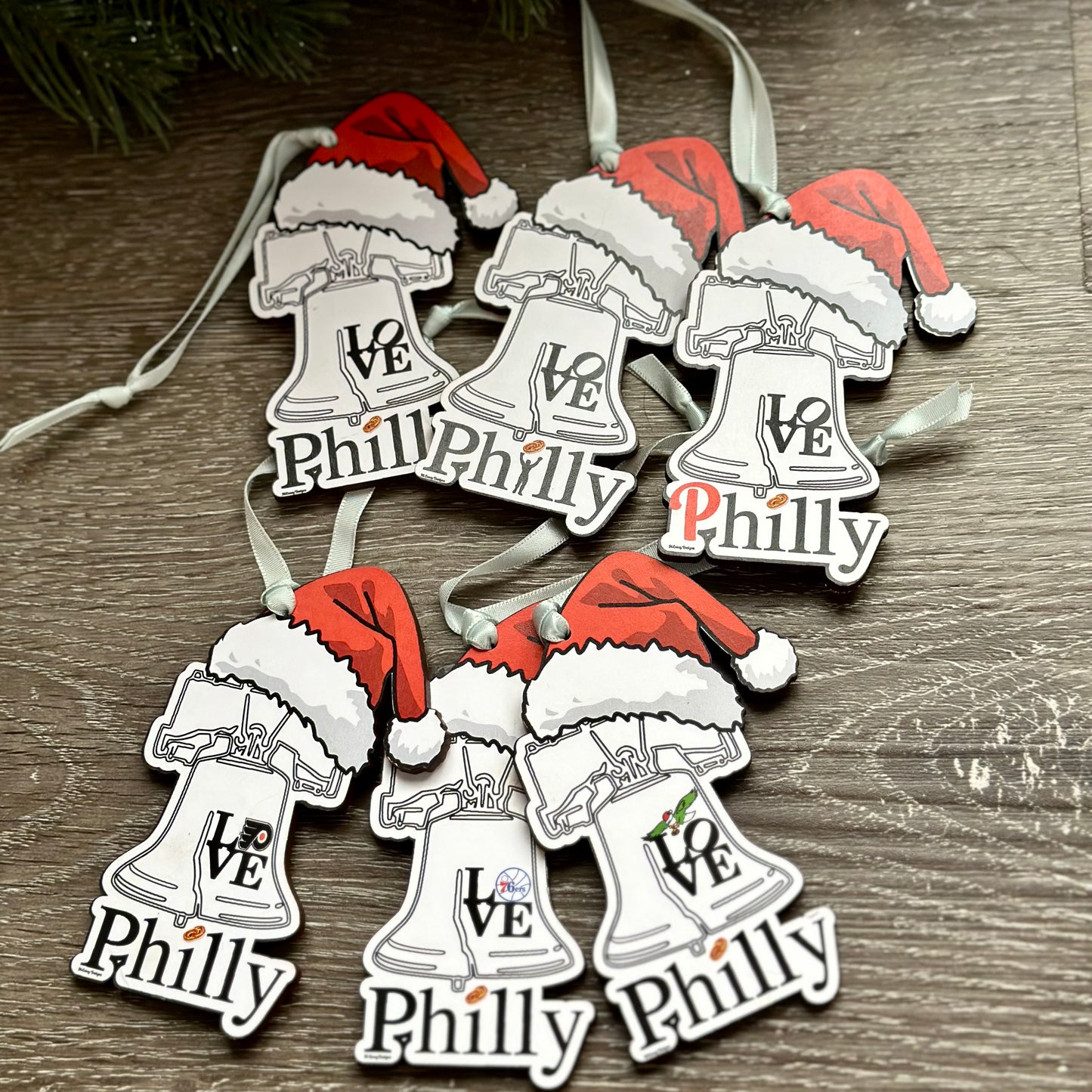 Philly-Themed Christmas Ornaments – Iconic Holiday Decor